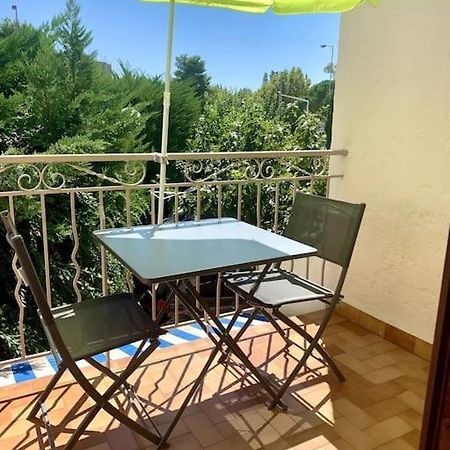 La Garde : Joli Studio Dans Residence Exterior foto