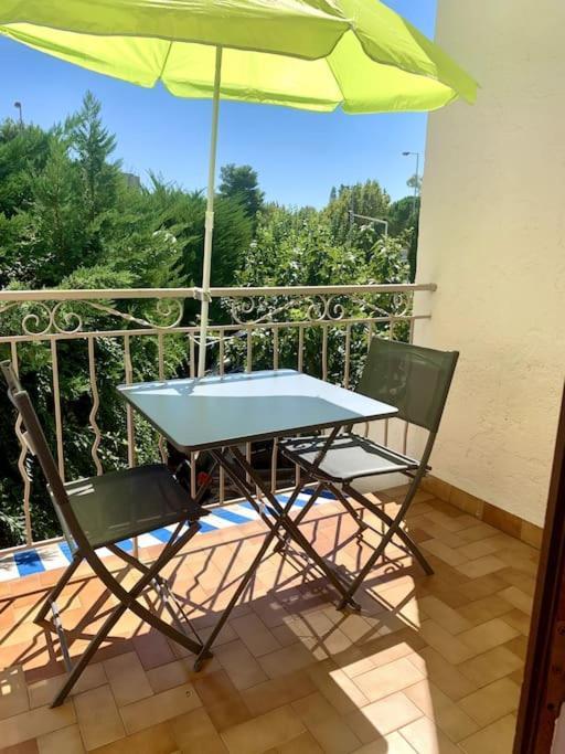 La Garde : Joli Studio Dans Residence Exterior foto